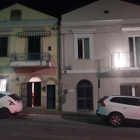 La Puteka Short Rent Nel Cuore Di Vasto Exterior foto